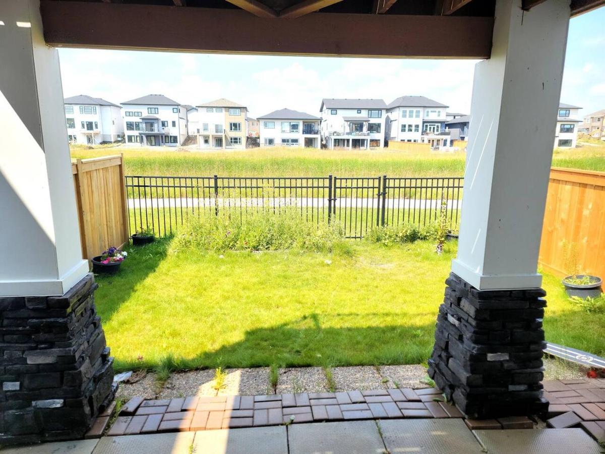 Cozy Private Suite 温尼伯 外观 照片